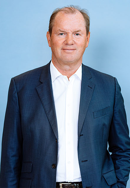 Jürgen Steinemann – Chairman of the Supervisory Board (photo)