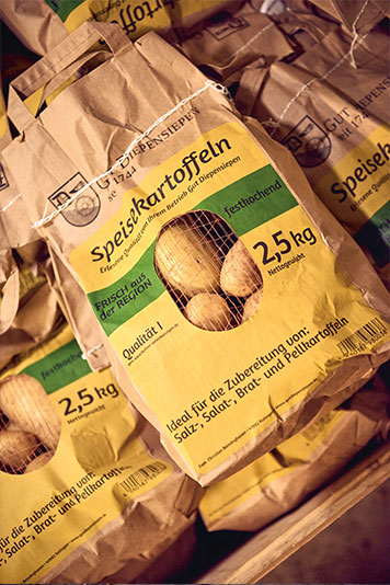 Potatoe sacks (photo)